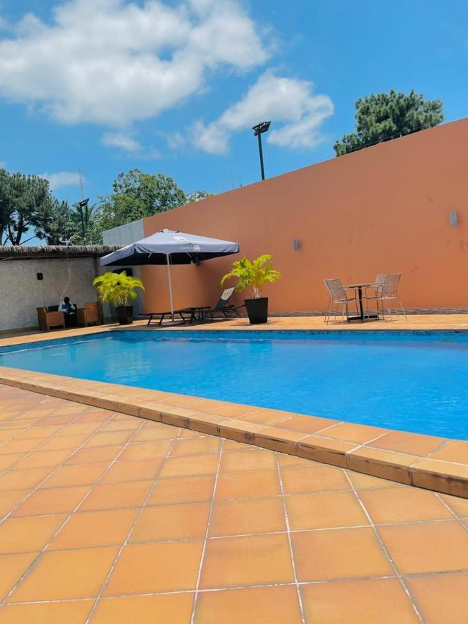 Class Hotel Brazavile Exterior foto