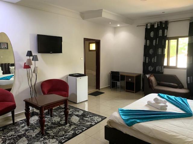 Class Hotel Brazavile Exterior foto